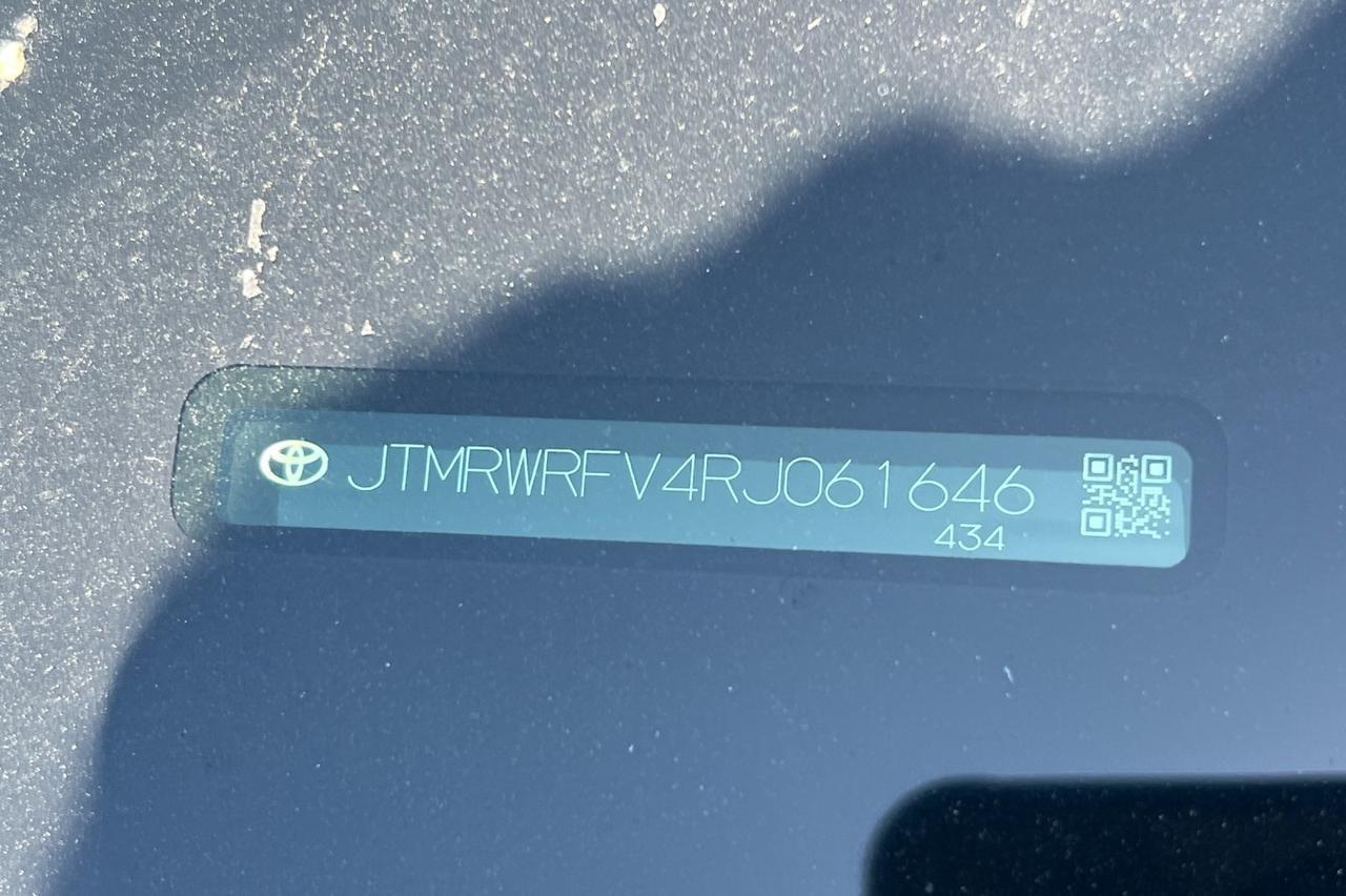 2024 Toyota RAV4 Hybrid XLE Ontario OR