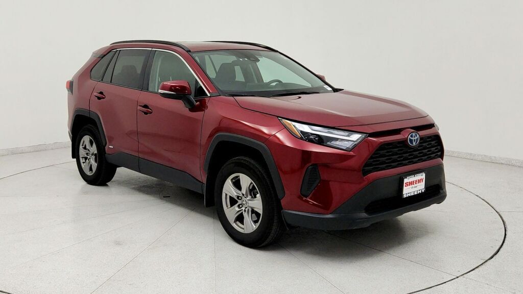 2024 Toyota RAV4 Hybrid XLE