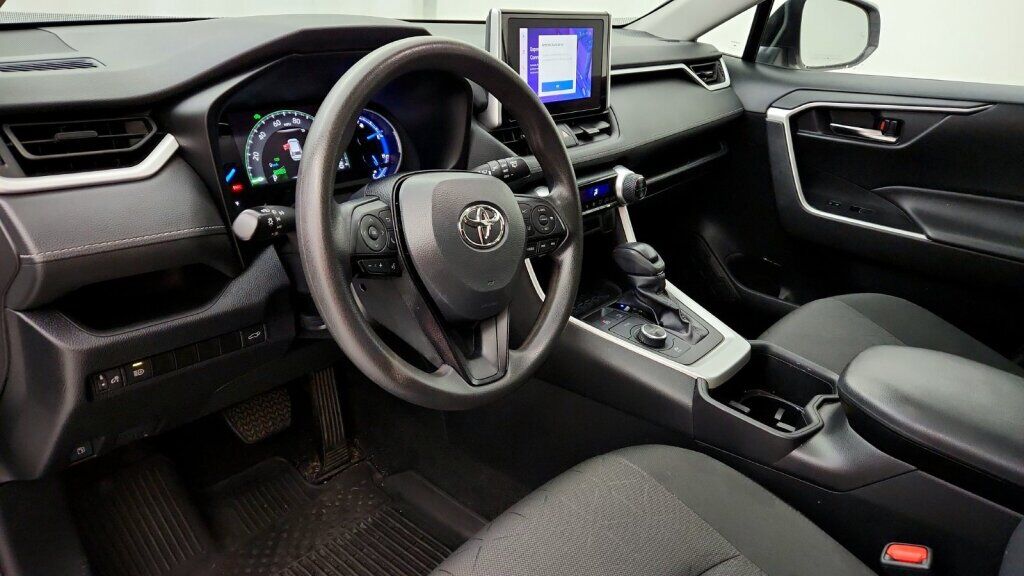 2024 Toyota RAV4 Hybrid XLE Laurel MD