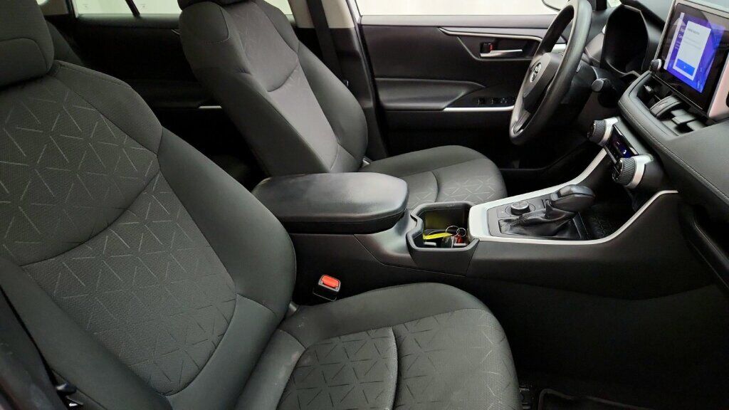 2024 Toyota RAV4 Hybrid XLE Laurel MD