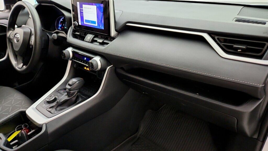 2024 Toyota RAV4 Hybrid XLE Laurel MD