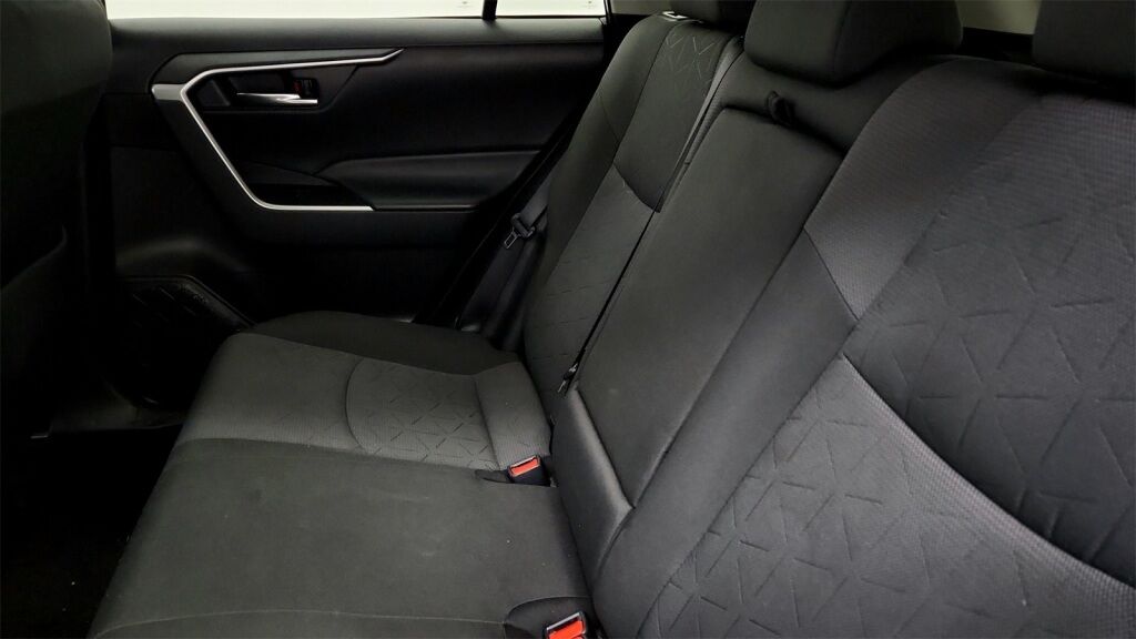 2024 Toyota RAV4 Hybrid XLE Laurel MD