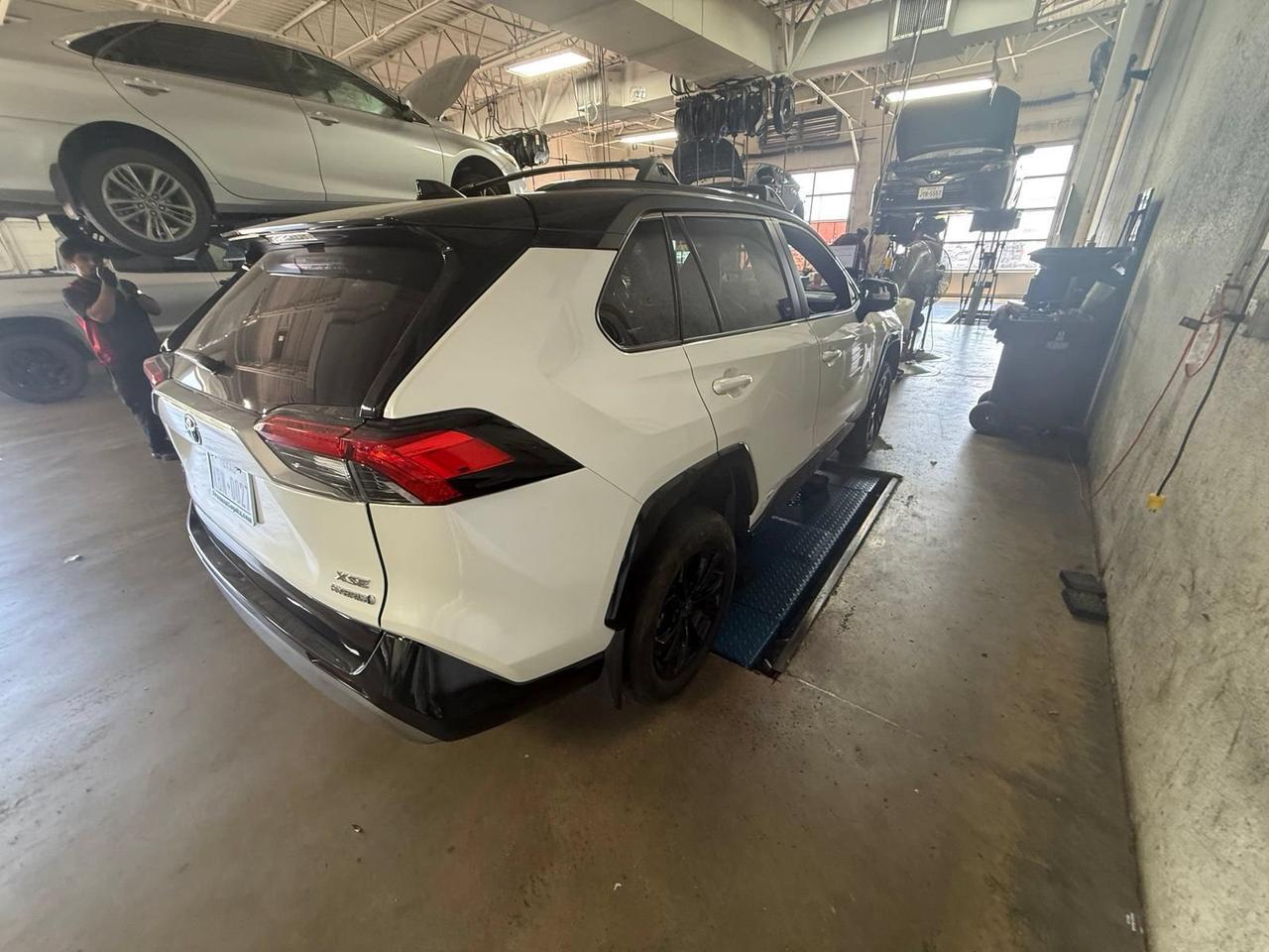 2024 Toyota RAV4 Hybrid XSE Hurst TX