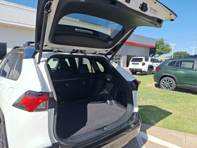 2024 Toyota RAV4 Hybrid XSE Hurst TX
