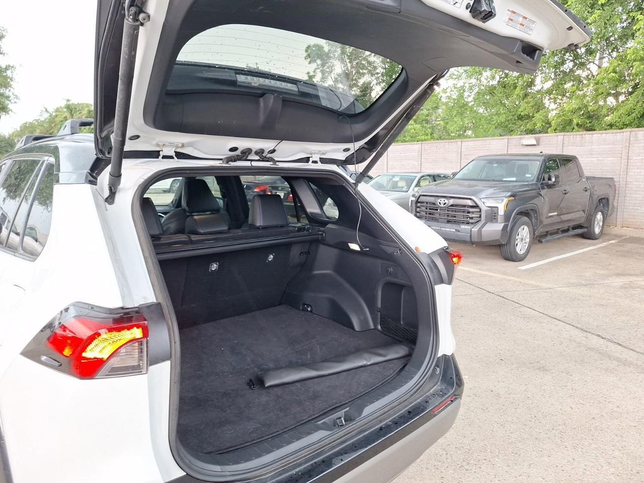 2024 Toyota RAV4 Hybrid XSE Hurst TX