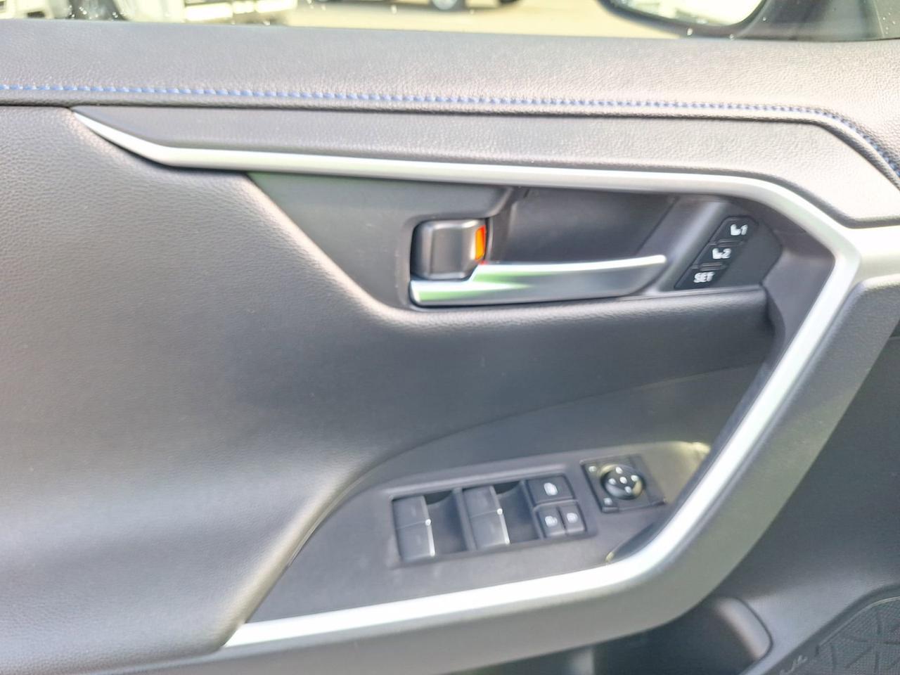 2024 Toyota RAV4 Hybrid XSE Hurst TX