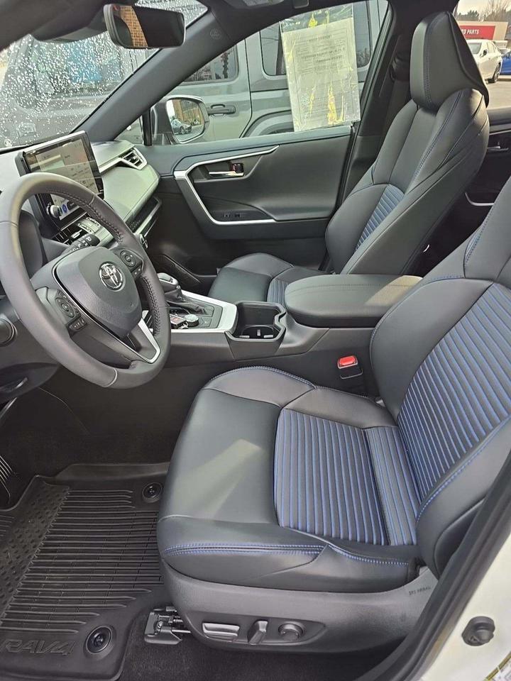 2024 Toyota RAV4 Hybrid XSE Knoxville TN