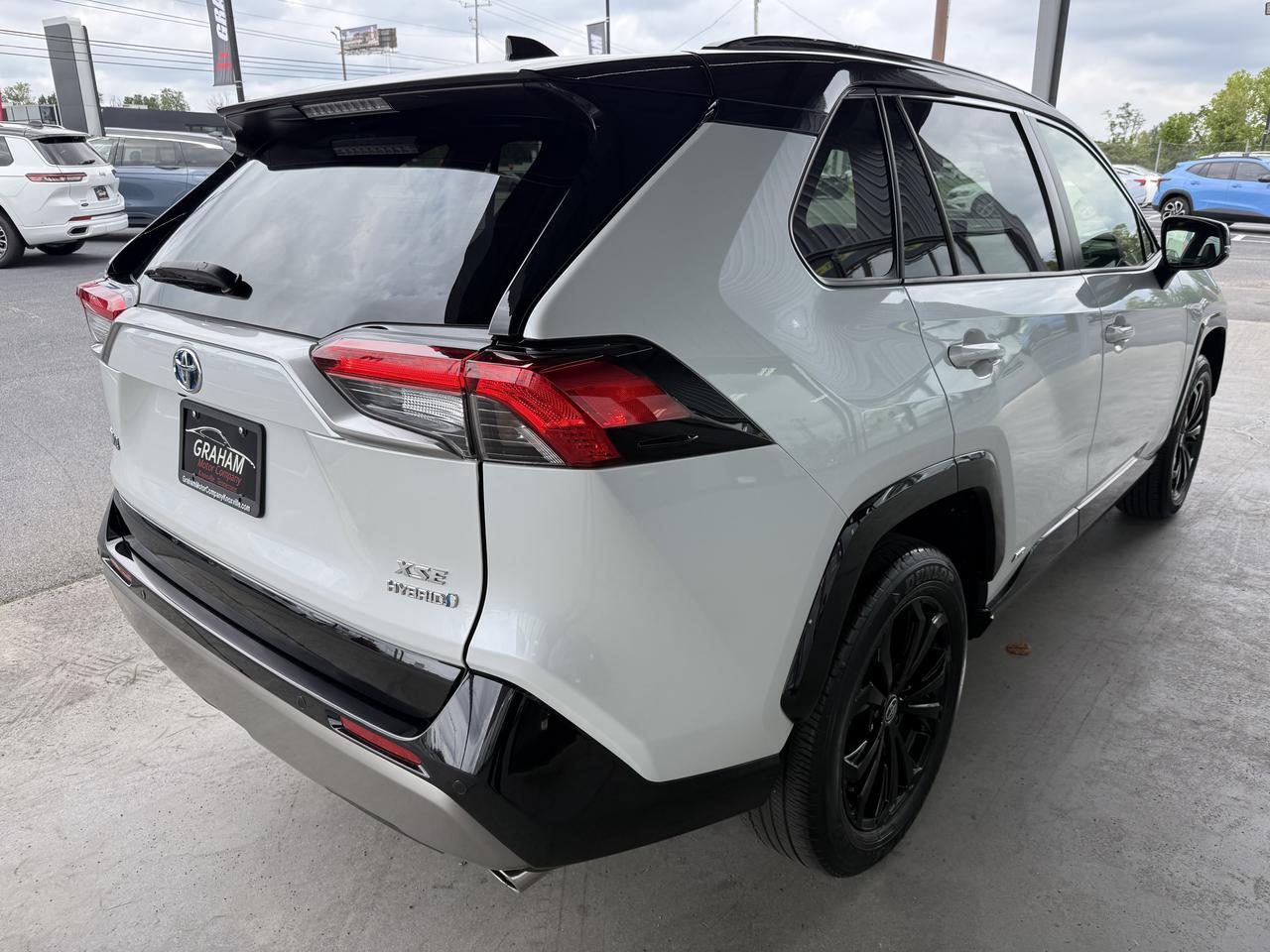 2024 Toyota RAV4 Hybrid XSE Knoxville TN