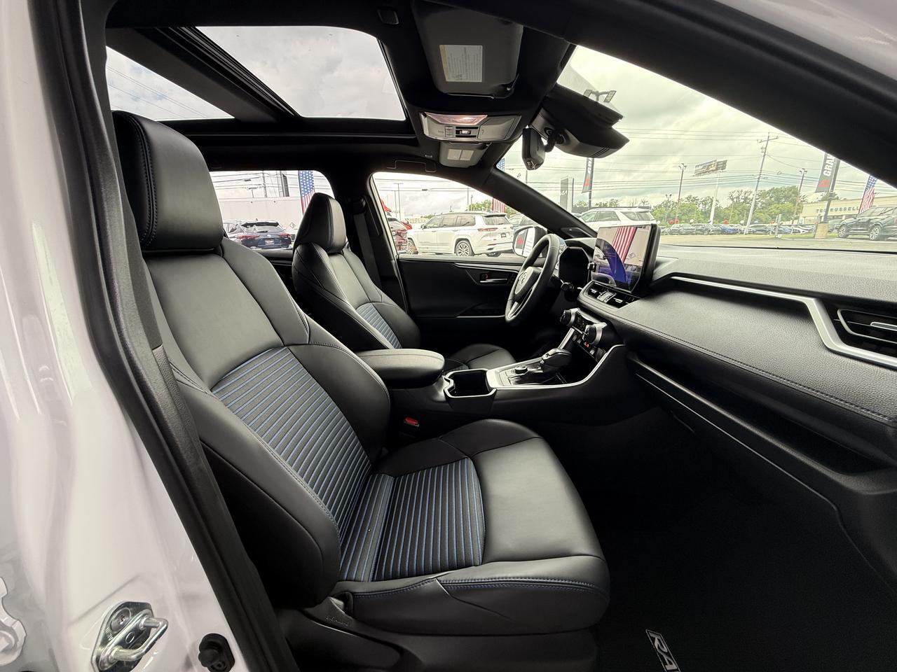 2024 Toyota RAV4 Hybrid XSE Knoxville TN