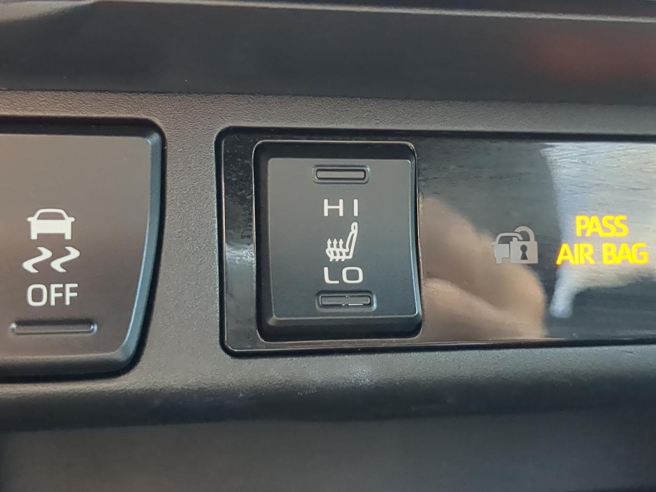 2024 Toyota RAV4 Hybrid XSE Appleton WI