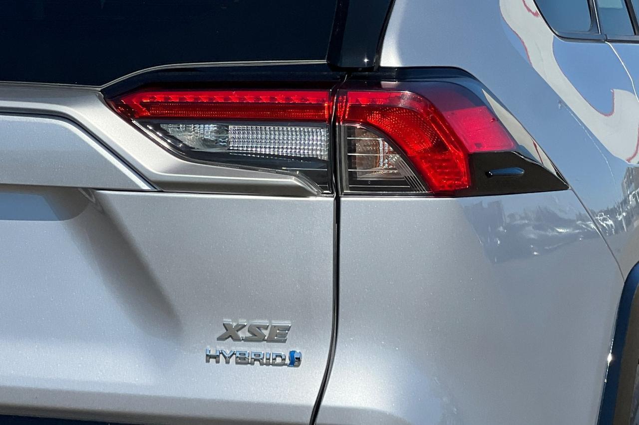 2024 Toyota RAV4 Hybrid XSE Roseville CA