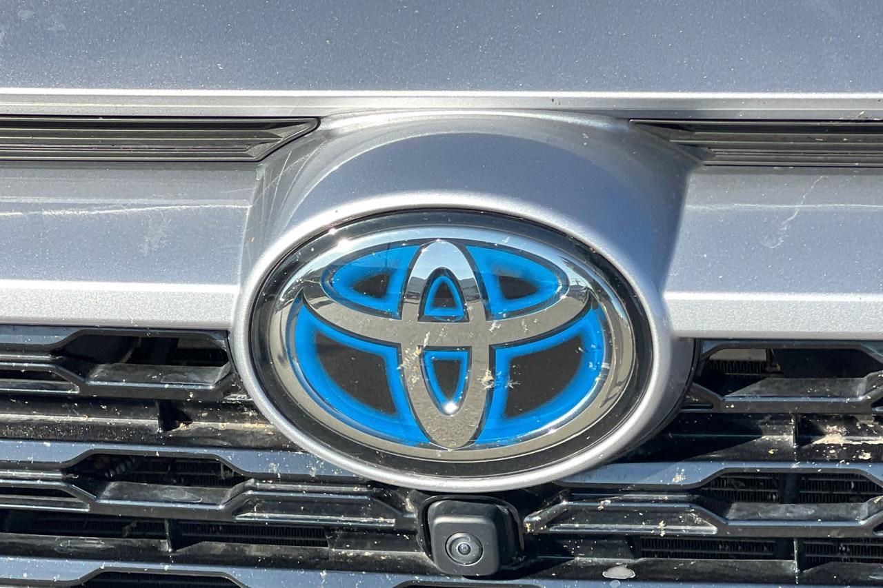 2024 Toyota RAV4 Hybrid XSE Roseville CA