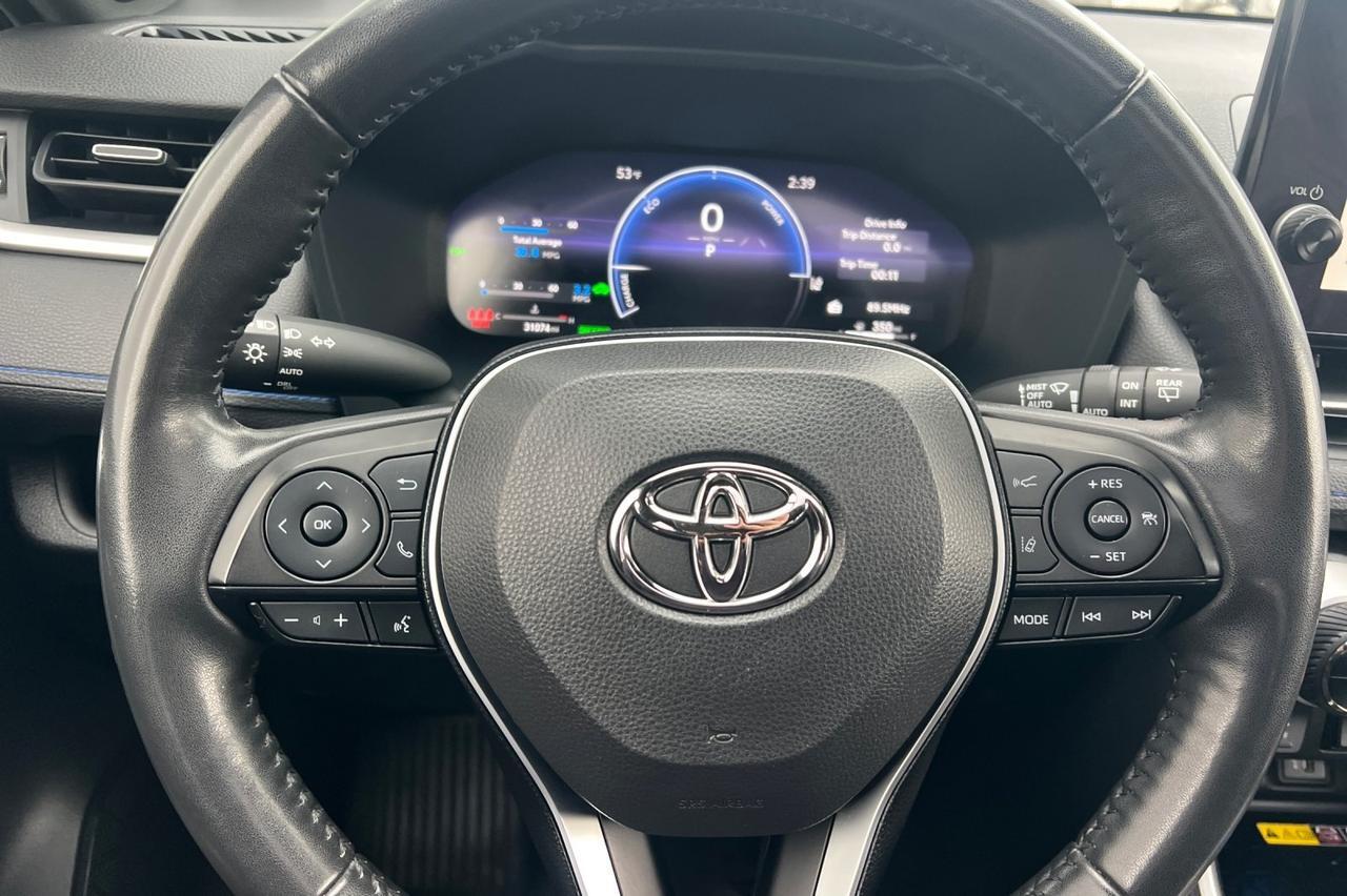 2024 Toyota RAV4 Hybrid XSE Ontario OR
