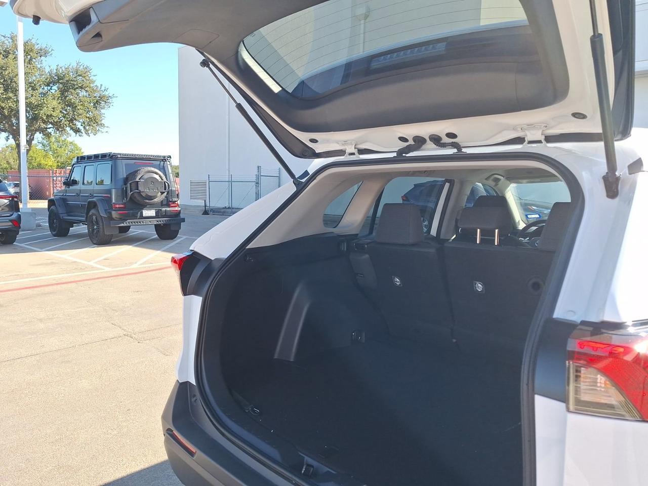 2024 Toyota RAV4 LE Hurst TX