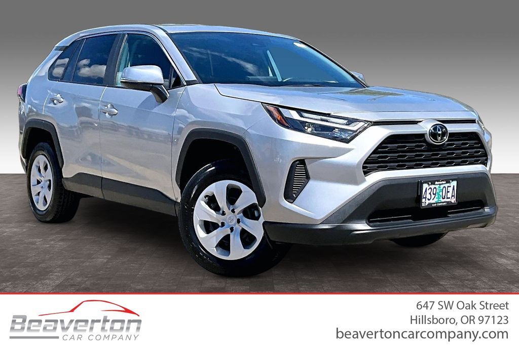 2024 Toyota RAV4 LE