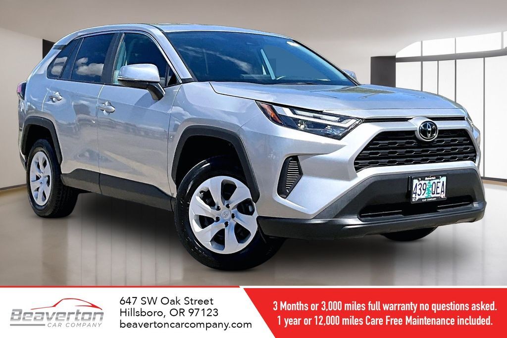 2024 Toyota RAV4 LE