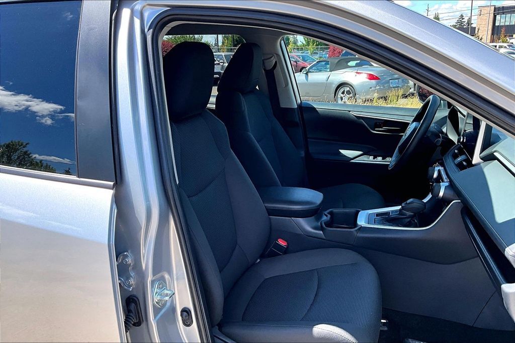 2024 Toyota RAV4 LE OR
