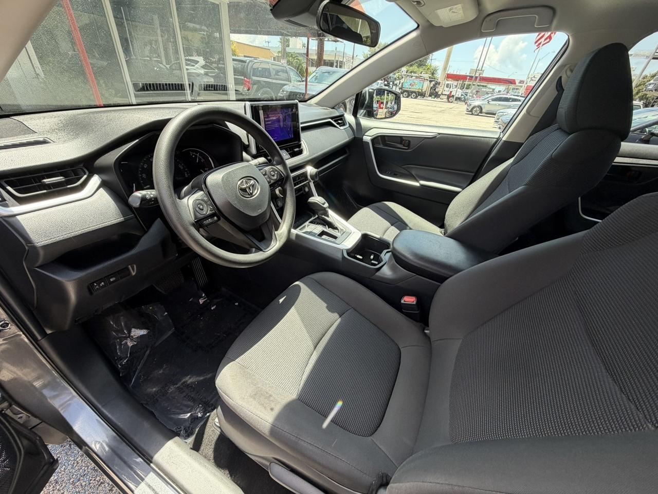 2024 Toyota RAV4 LE Miami FL