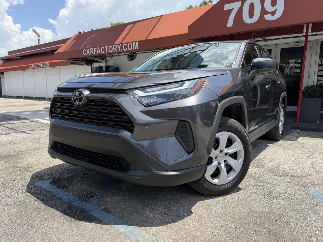 2024 Toyota RAV4 LE