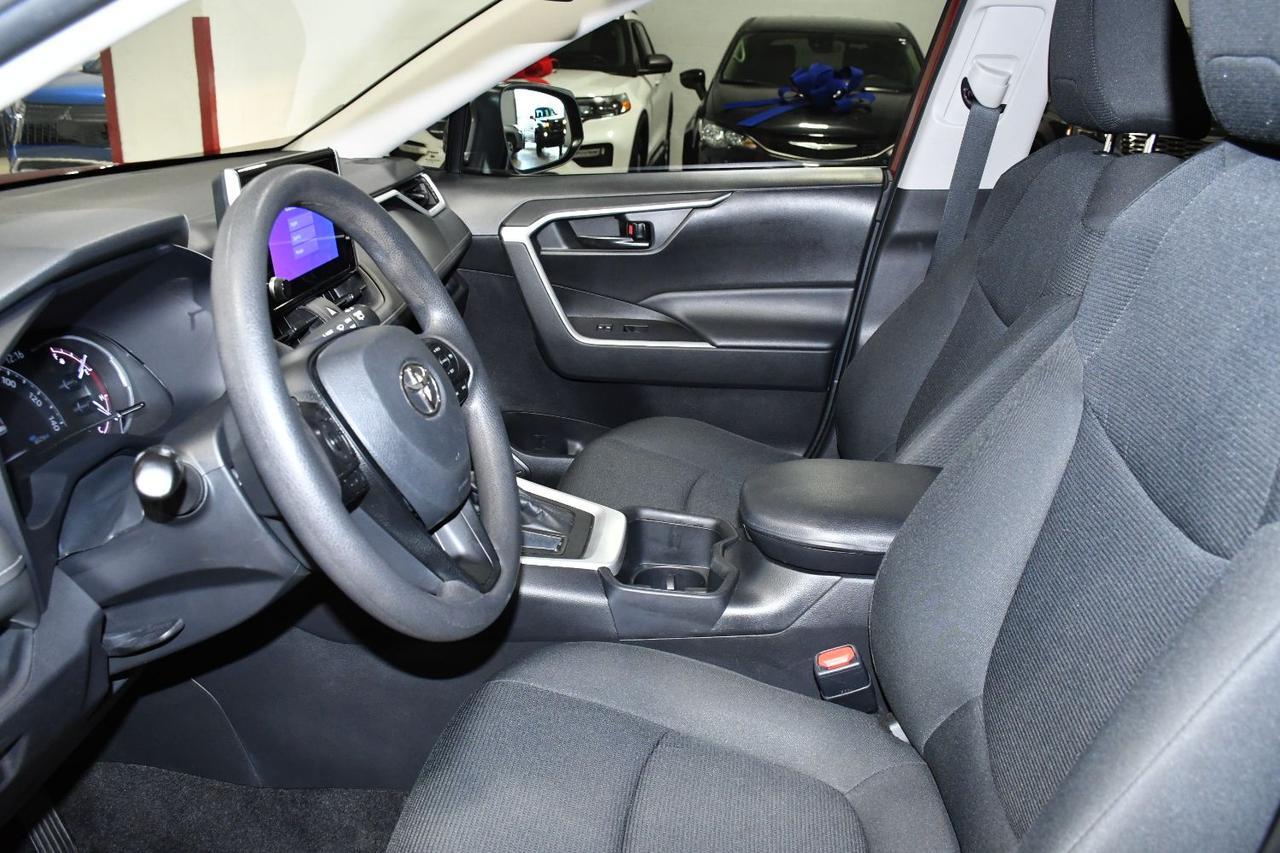 2024 Toyota RAV4 LE Miami FL