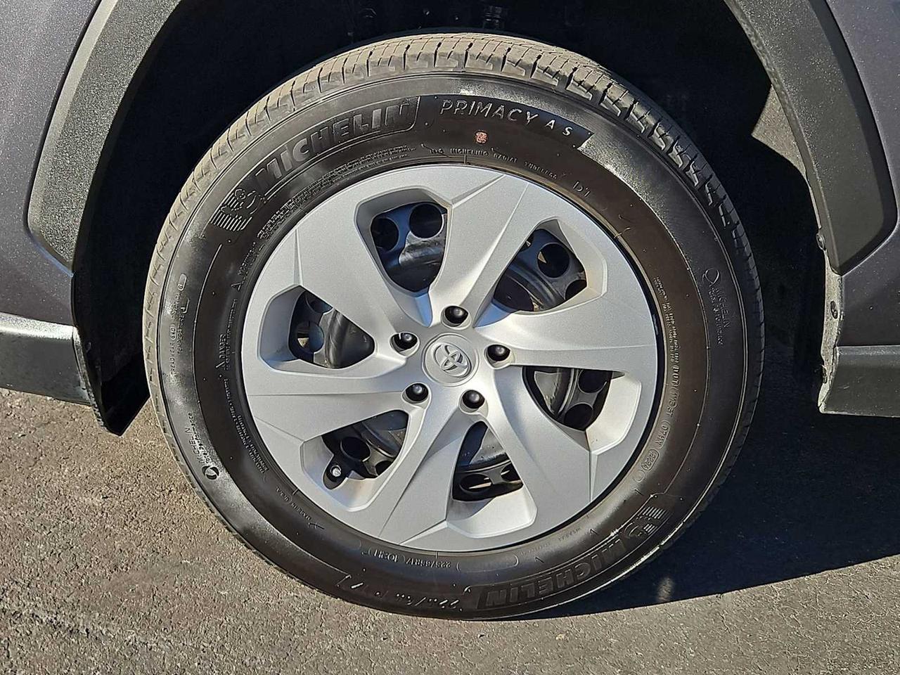 2024 Toyota RAV4 LE Irving TX