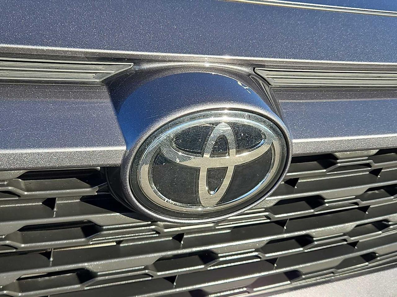 2024 Toyota RAV4 LE Irving TX