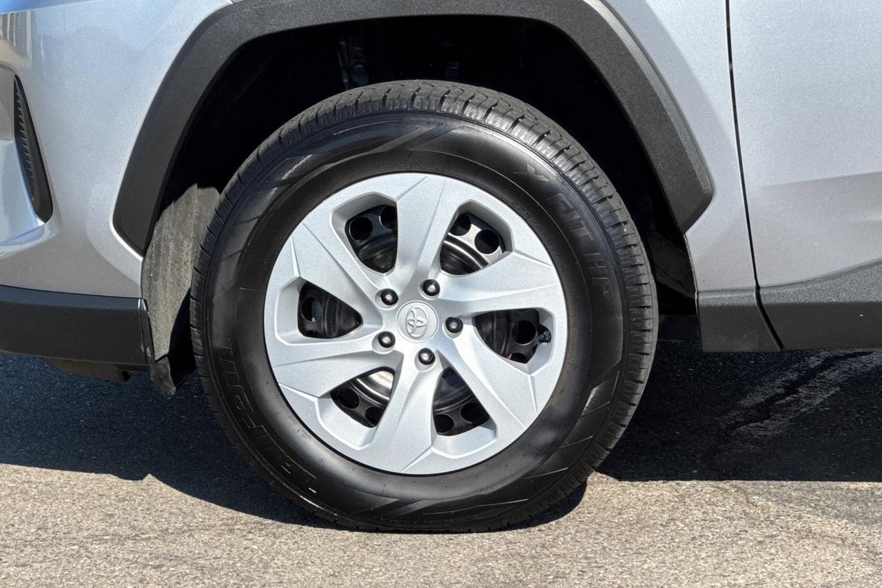 2024 Toyota RAV4 LE Roseville CA