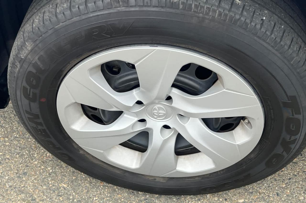 2024 Toyota RAV4 LE Roseville CA