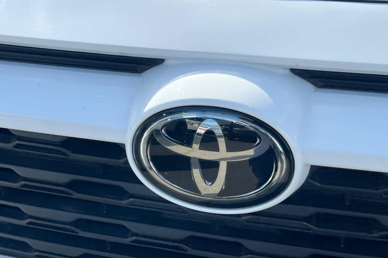 2024 Toyota RAV4 LE Roseville CA