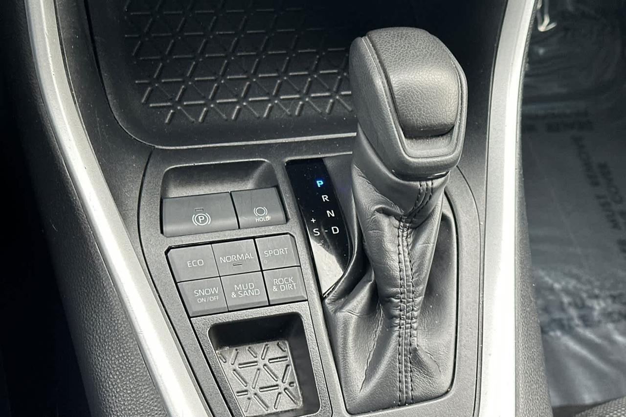 2024 Toyota RAV4 LE Roseville CA
