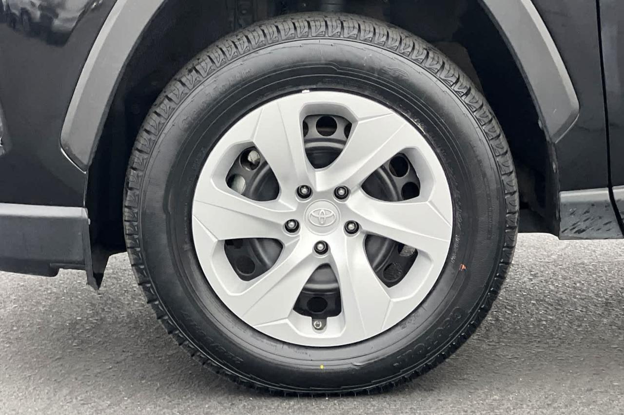 2024 Toyota RAV4 LE Roseville CA