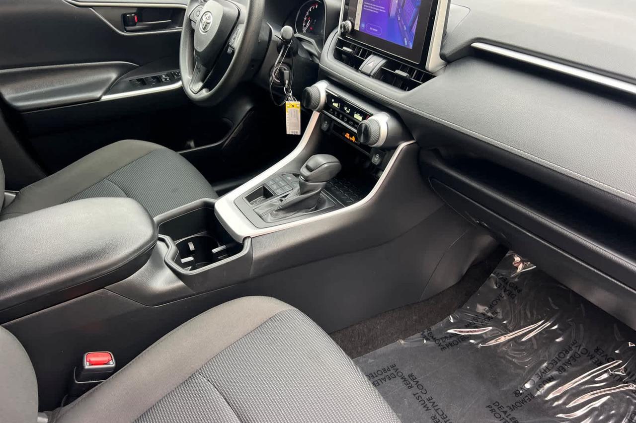 2024 Toyota RAV4 LE Roseville CA