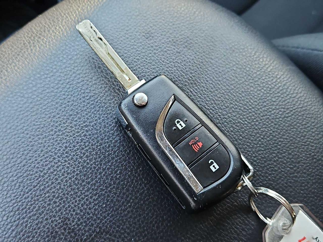 2024 Toyota RAV4 LE Irving TX