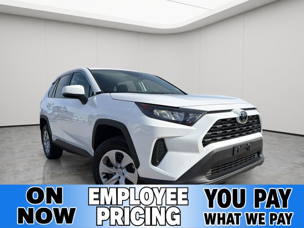2024 Toyota RAV4 LE