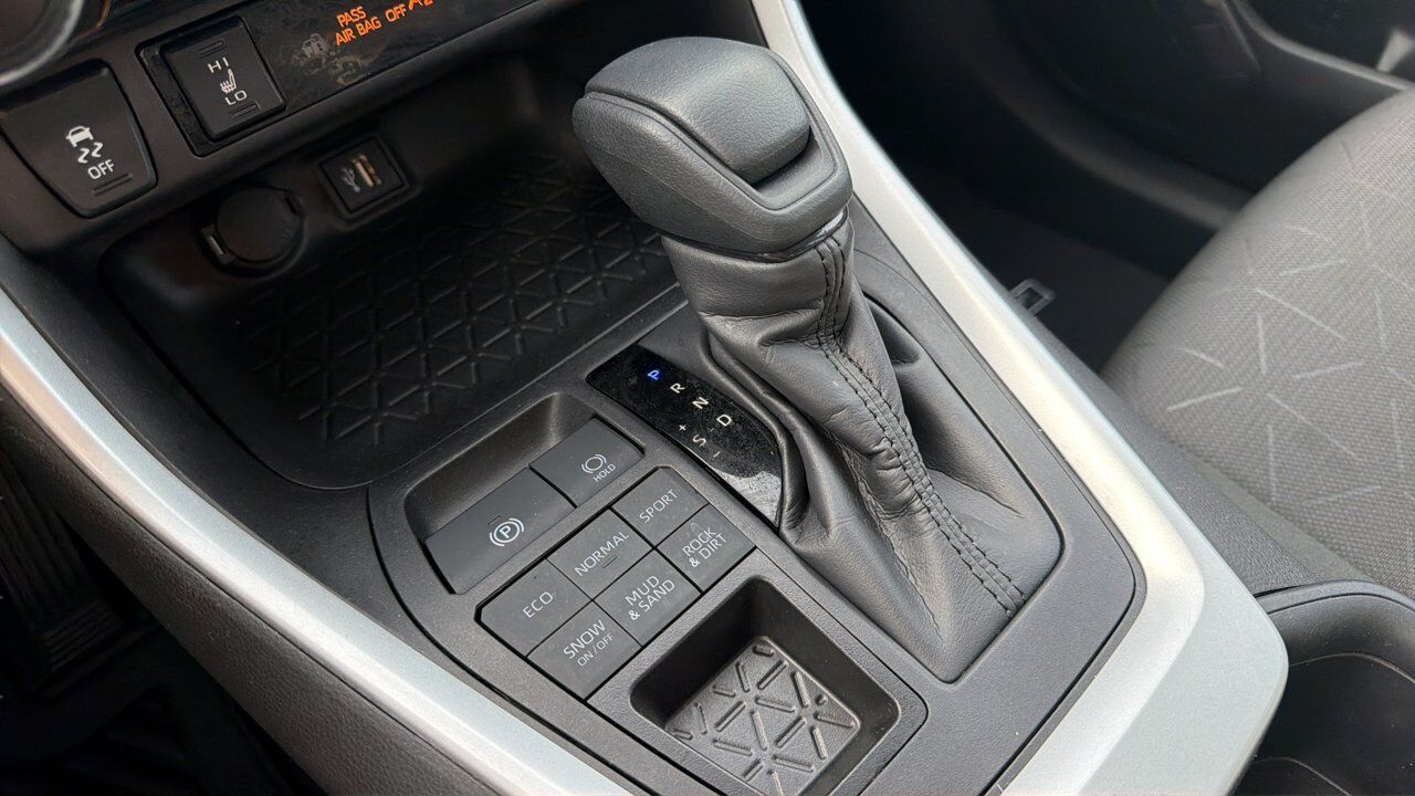 2024 Toyota RAV4 LE Sherwood Park AB