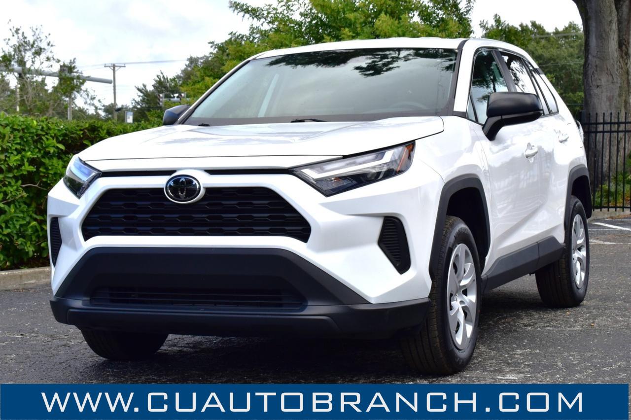 2024 Toyota RAV4 LE