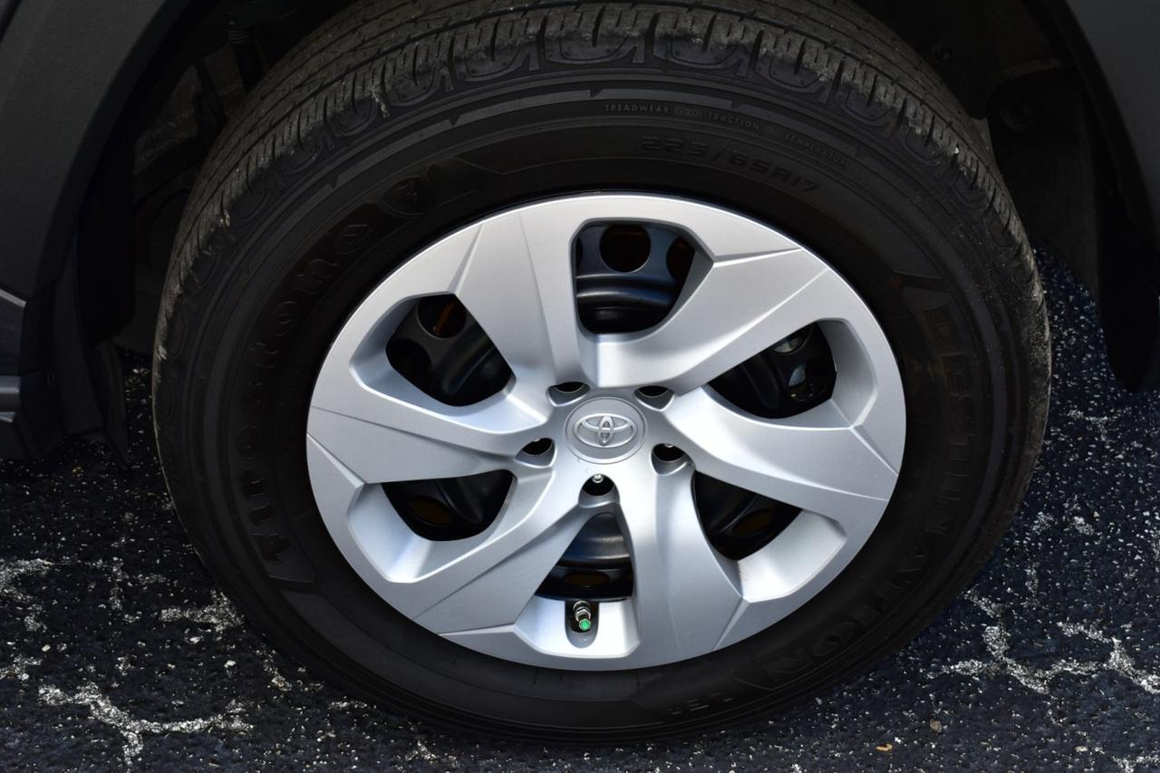 2024 Toyota RAV4 LE Tampa FL