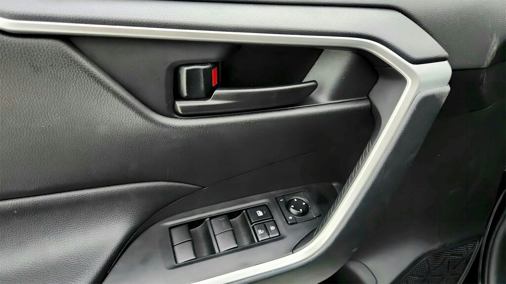 2024 Toyota RAV4 LE Laurel MD