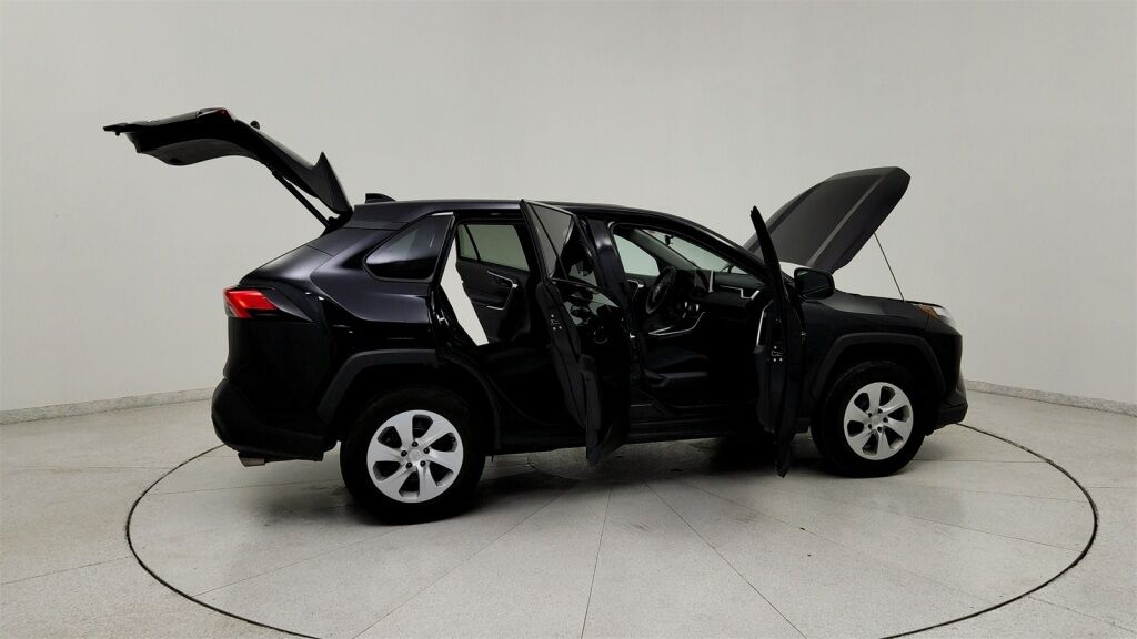 2024 Toyota RAV4 LE Laurel MD