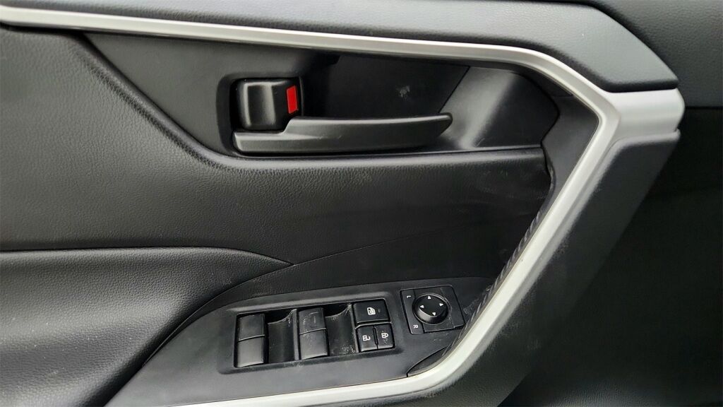 2024 Toyota RAV4 LE Laurel MD