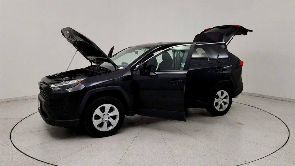 2024 Toyota RAV4 LE Laurel MD