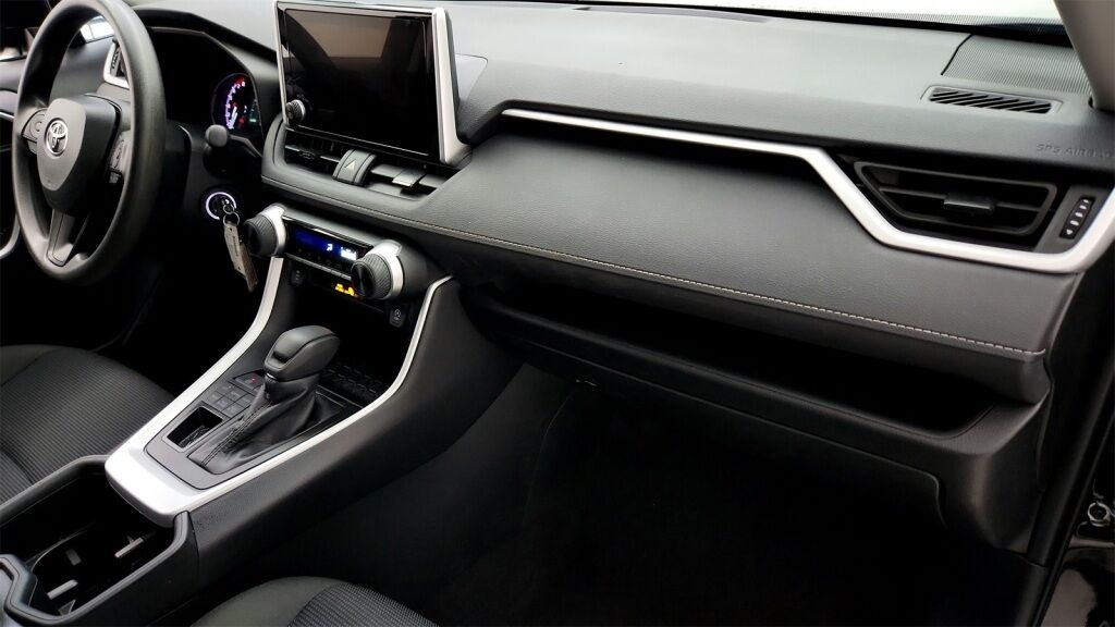 2024 Toyota RAV4 LE Laurel MD