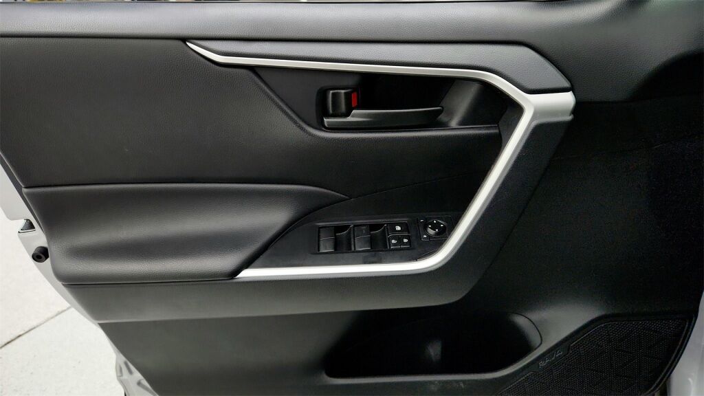 2024 Toyota RAV4 LE Laurel MD