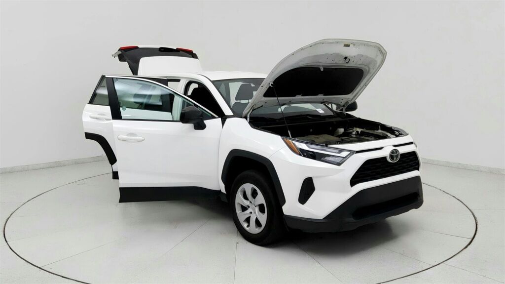 2024 Toyota RAV4 LE Laurel MD