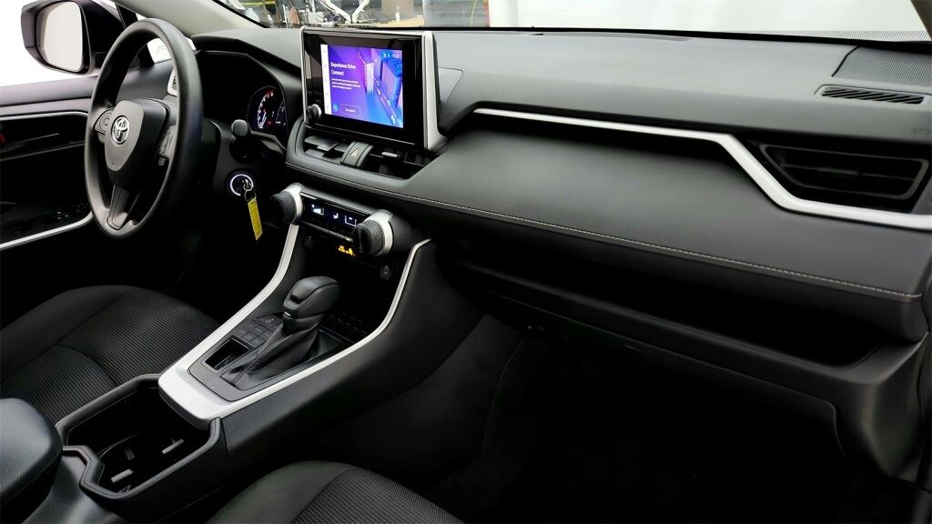 2024 Toyota RAV4 LE Laurel MD