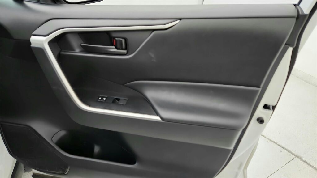 2024 Toyota RAV4 LE Laurel MD