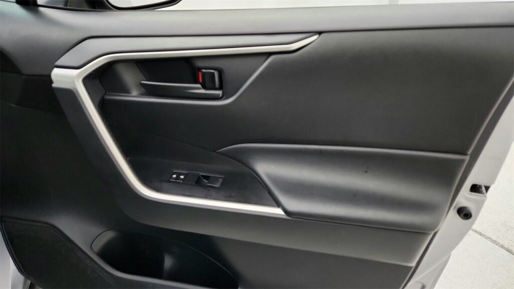 2024 Toyota RAV4 LE Laurel MD