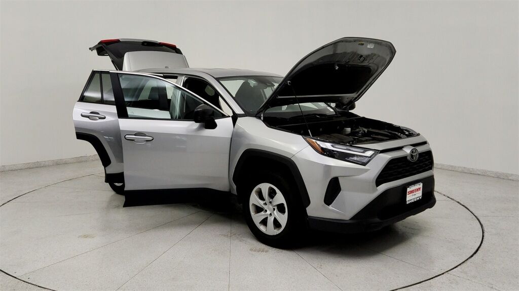 2024 Toyota RAV4 LE Laurel MD