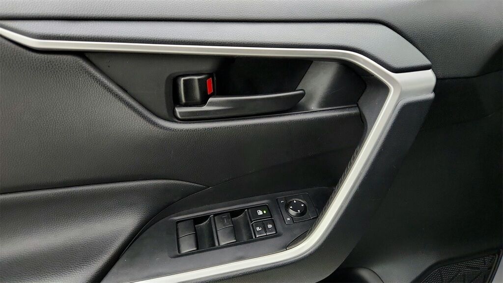 2024 Toyota RAV4 LE Laurel MD