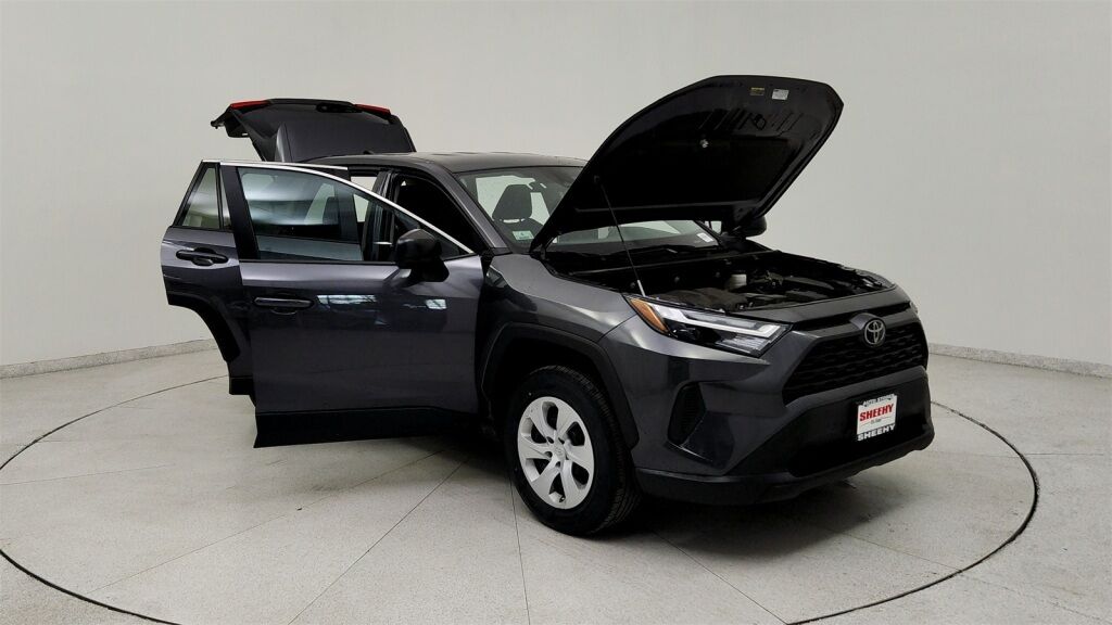 2024 Toyota RAV4 LE Laurel MD